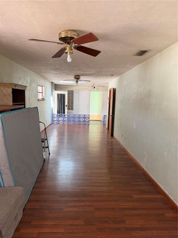 1129 HOLLY AVENUE, Daytona Beach, FL 32117