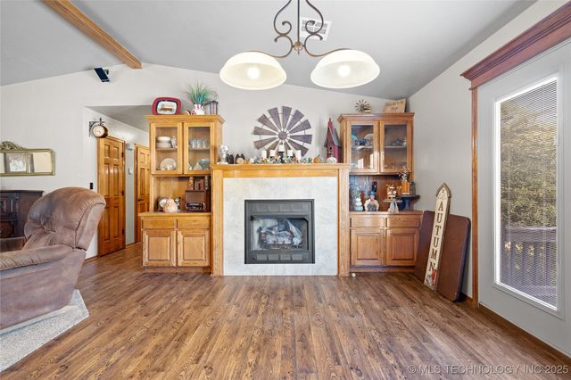 1661 Frontier, Ardmore, OK 73401