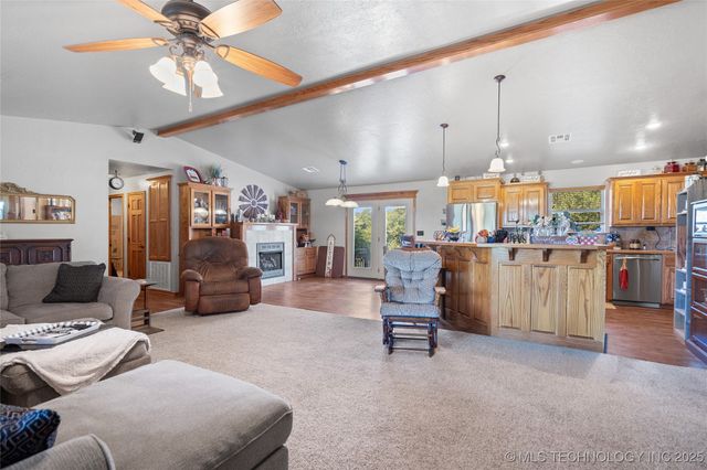 1661 Frontier, Ardmore, OK 73401