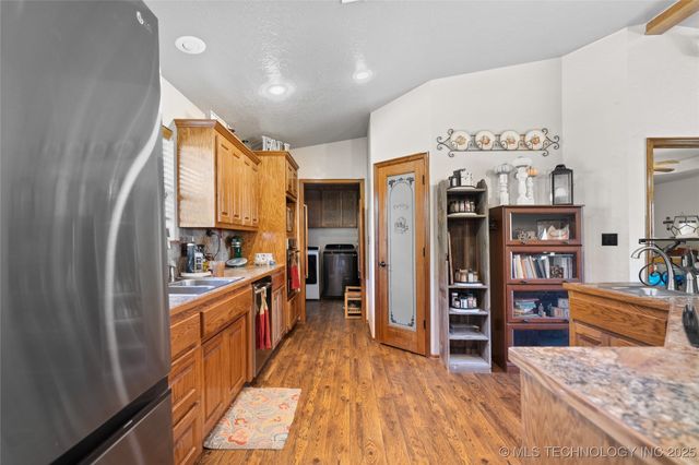 1661 Frontier, Ardmore, OK 73401