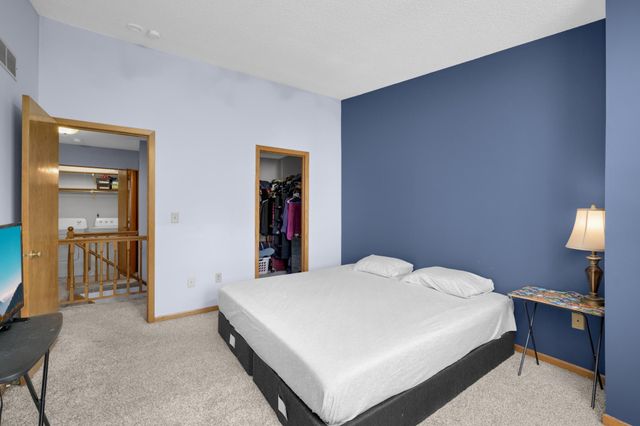 15822 Griffon Path, Apple Valley, MN 55124