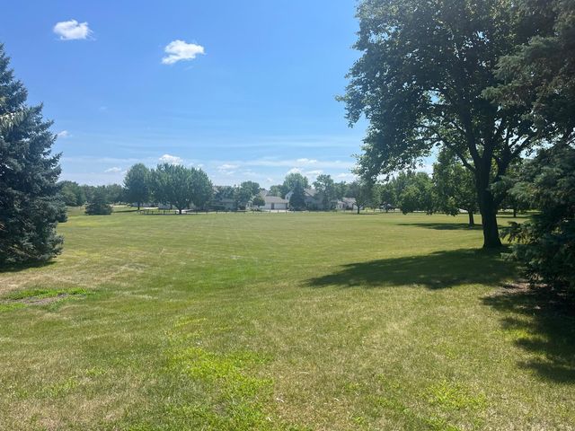 15822 Griffon Path, Apple Valley, MN 55124