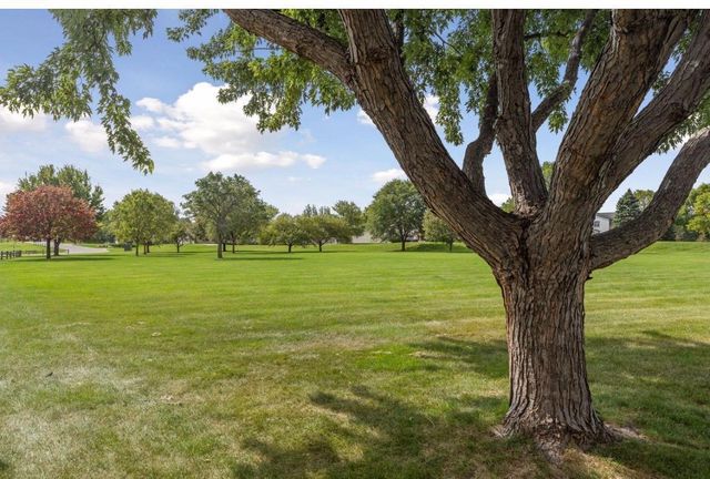 15822 Griffon Path, Apple Valley, MN 55124