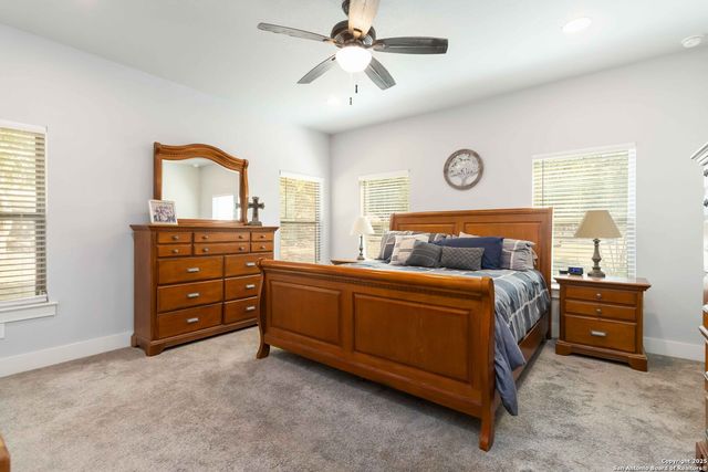 645 Cambridge, New Braunfels, TX 78132