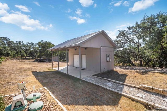 645 Cambridge, New Braunfels, TX 78132