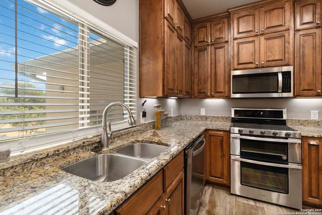 645 Cambridge, New Braunfels, TX 78132