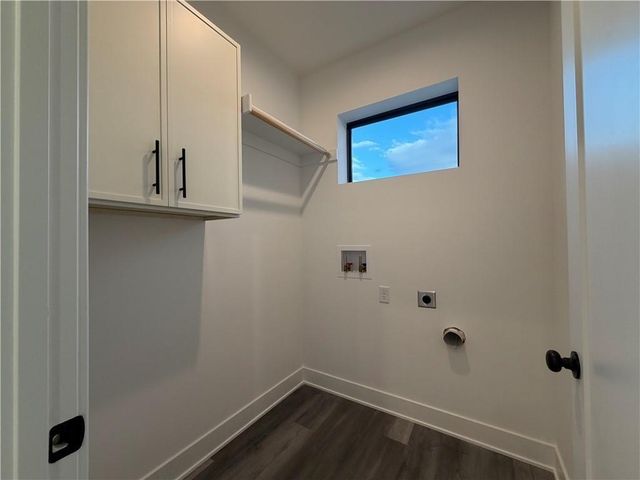 22146 W 116th Terrace, Olathe, KS 66061