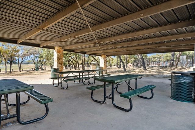 8503 Talon CIR, Lago Vista, TX 78645