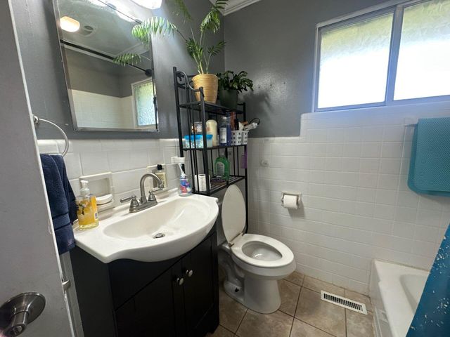 1124 Collins Circle, Chattanooga, TN 37411