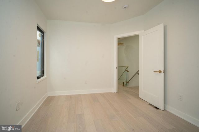 5018 SPRINGFIELD AVE, Philadelphia, PA 19143