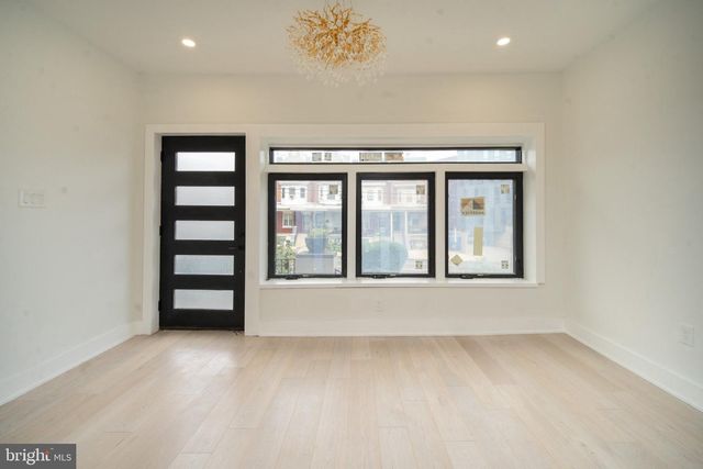 5018 SPRINGFIELD AVE, Philadelphia, PA 19143