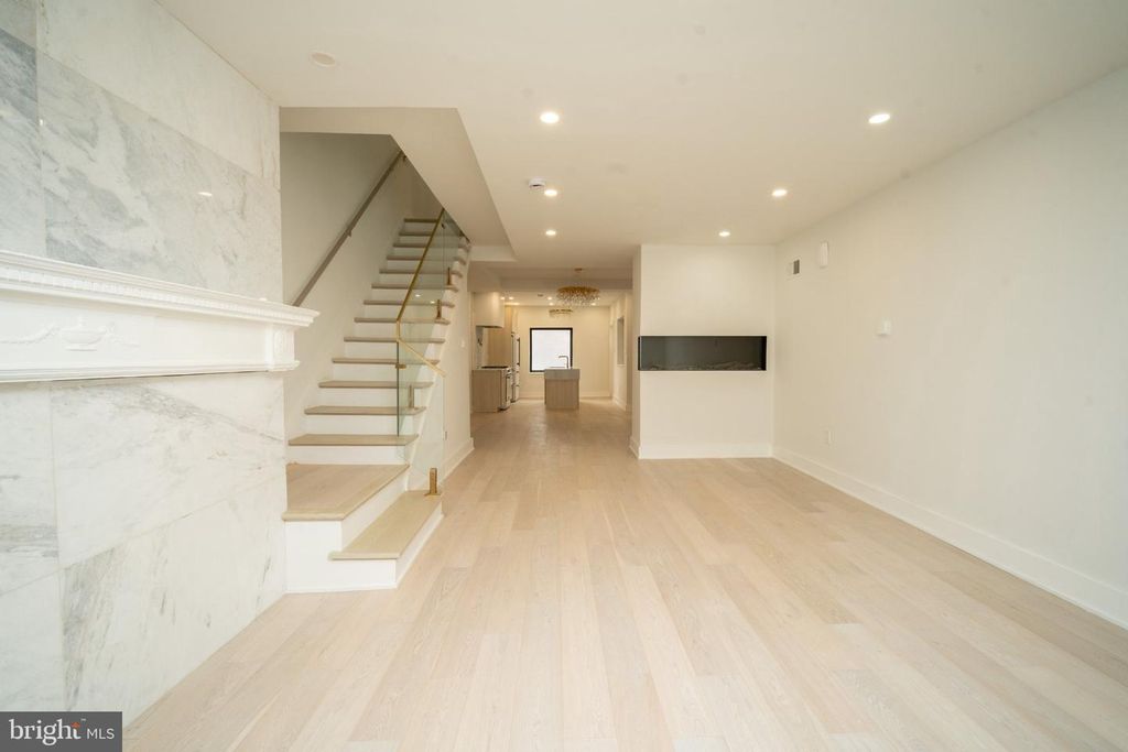 5018 SPRINGFIELD AVE, PHILADELPHIA, PA 19143 — photo 4