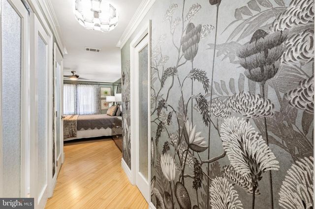 9913 KINGSBRIDGE DR, Fairfax, VA 22031