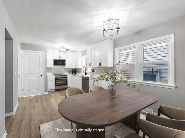 8139 S Exchange Avenue, Chicago, IL 60617
