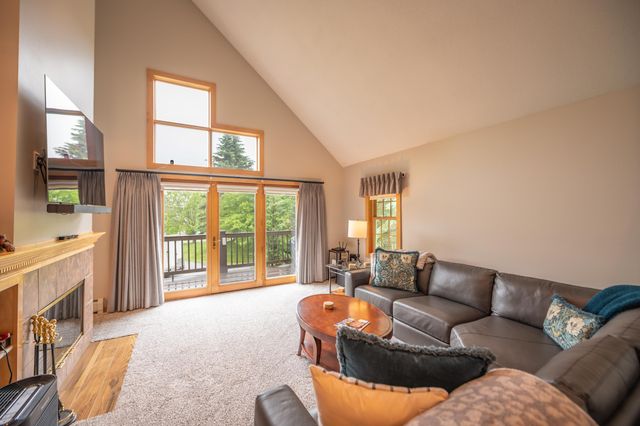 9D Dover Springs Lane, Dover, VT 05356