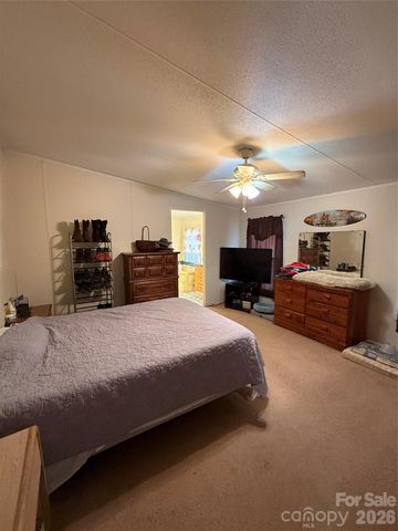 2423 Stones Throw Court, Lenoir, NC 28645