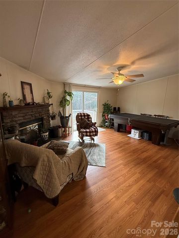 2423 Stones Throw Court, Lenoir, NC 28645