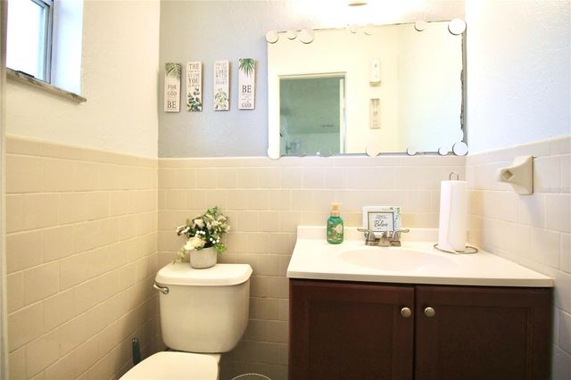 608 DUNDEE ROAD, Dundee, FL 33838