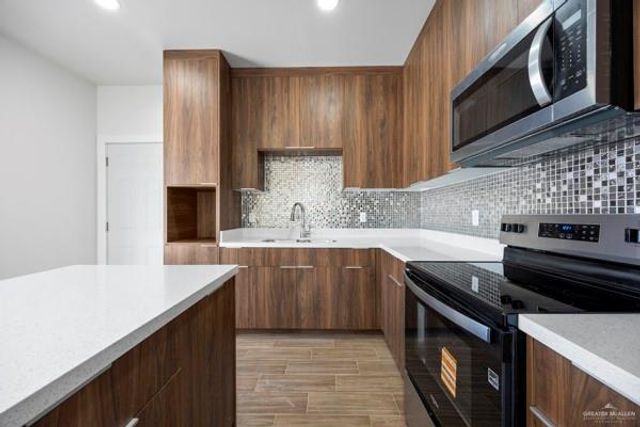 2904 Gabriel Street 1, Mission, TX 78574