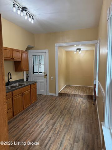 1815 Osage Ave, Louisville, KY 40210