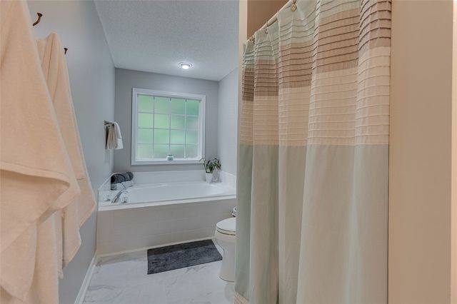 121 Crimson Leaf Lane, Liberty, SC 29657