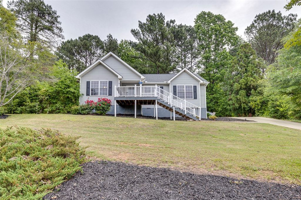 121 Crimson Leaf Lane, Liberty, SC 29657