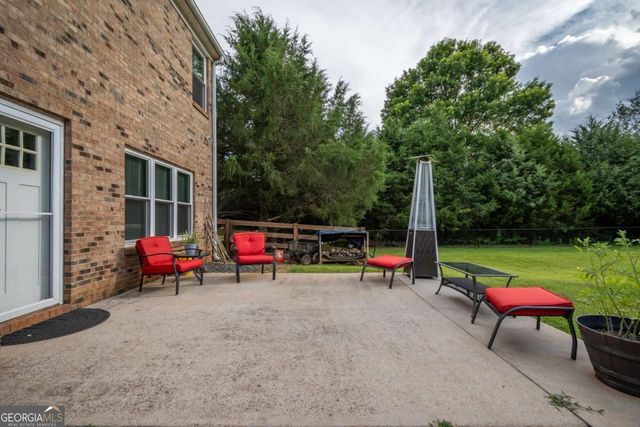 1090 Ruby Way, Bogart, GA 30622