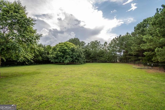 1090 Ruby Way, Bogart, GA 30622