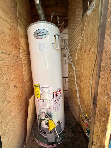 1415 W Irving, Wichita, KS 67213