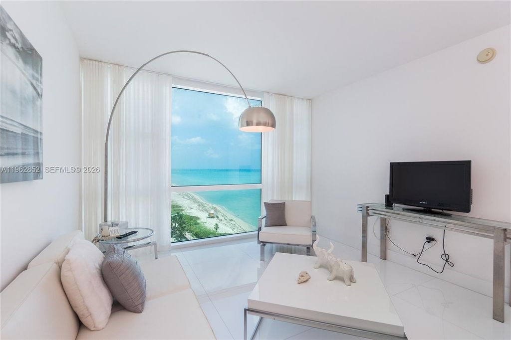 6801 Collins Ave 1415-, Miami Beach, FL 33141