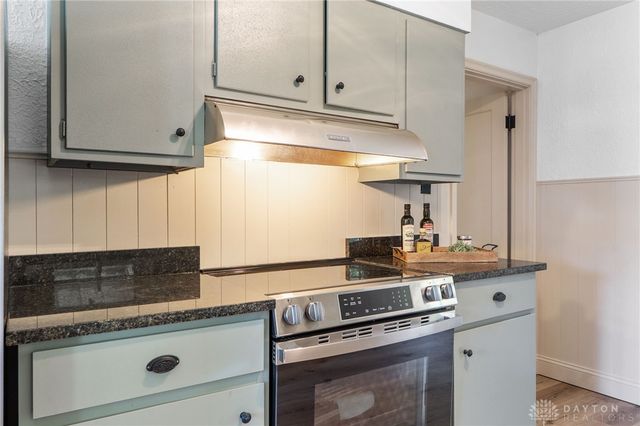 47 N Wright Avenue, Fairborn, OH 45324