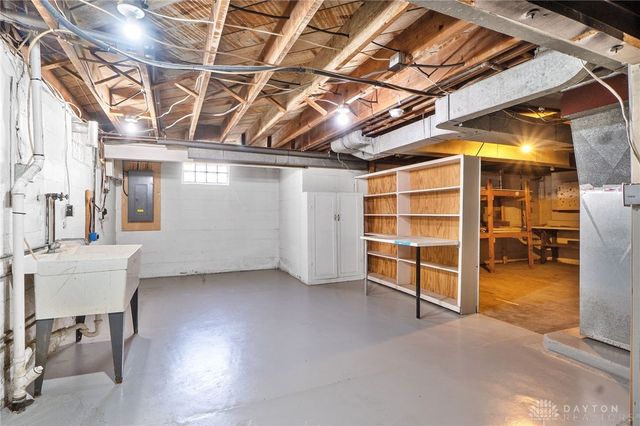 47 N Wright Avenue, Fairborn, OH 45324