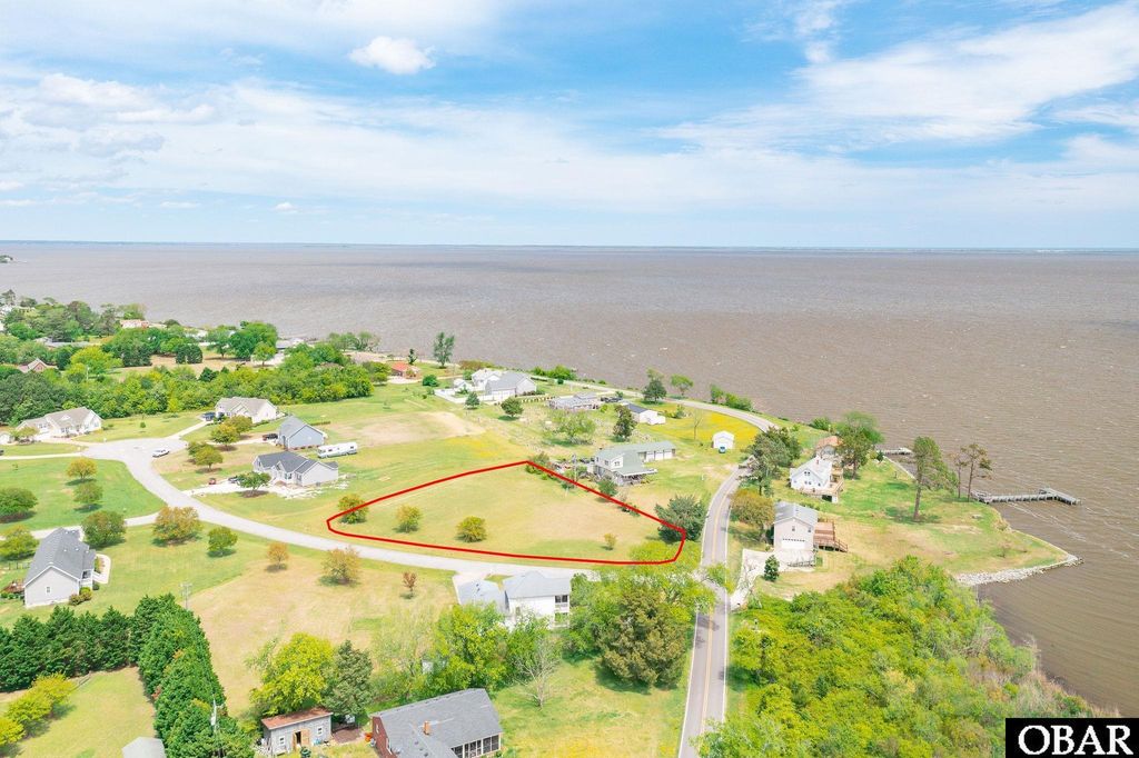 Image 14 of property listing at 100 Gull Rock View Lot 1, Coinjock, NC 27923