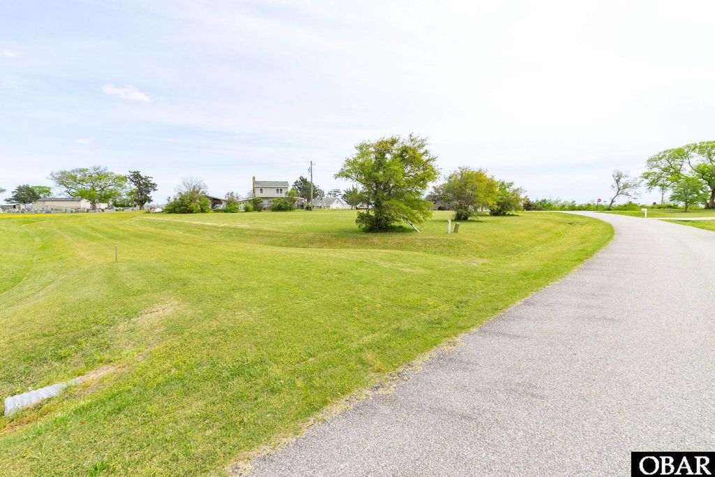 Image 17 of property listing at 100 Gull Rock View Lot 1, Coinjock, NC 27923