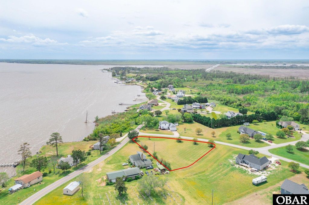 Image 9 of property listing at 100 Gull Rock View Lot 1, Coinjock, NC 27923