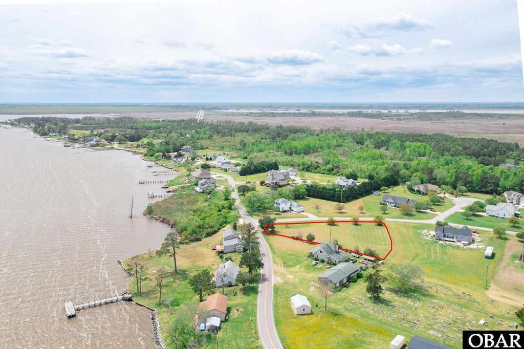 Image 10 of property listing at 100 Gull Rock View Lot 1, Coinjock, NC 27923