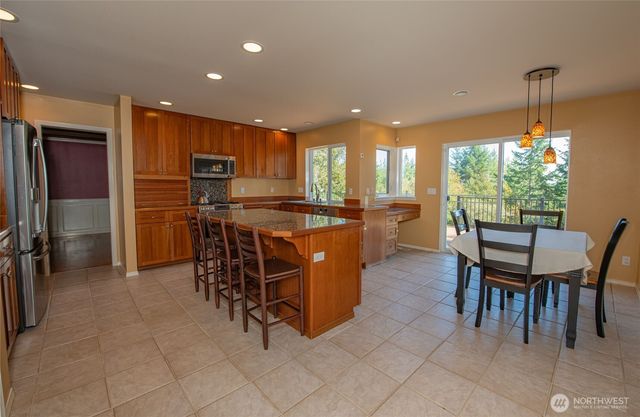 3148 Old Sawmill Place NW, Bremerton, WA 98312