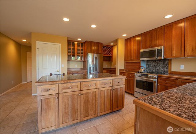 3148 Old Sawmill Place NW, Bremerton, WA 98312