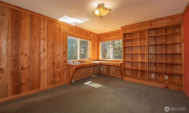 3148 Old Sawmill Place NW, Bremerton, WA 98312