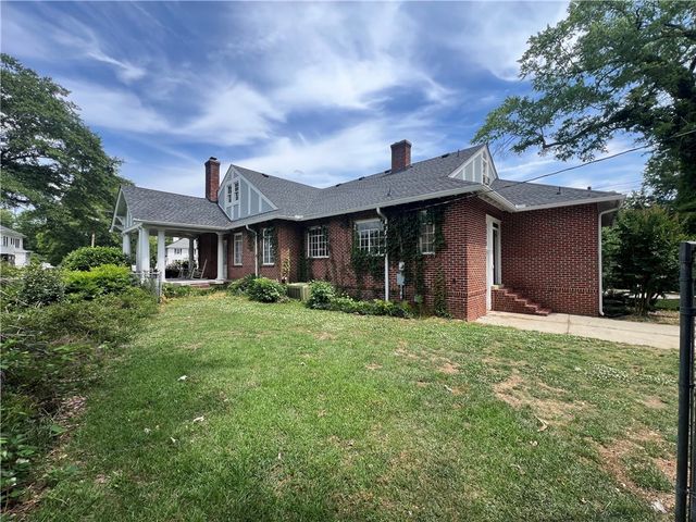 409 Brown Avenue, Belton, SC 29627