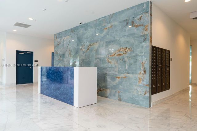 1850 Monroe Street 306, Hollywood, FL 33020