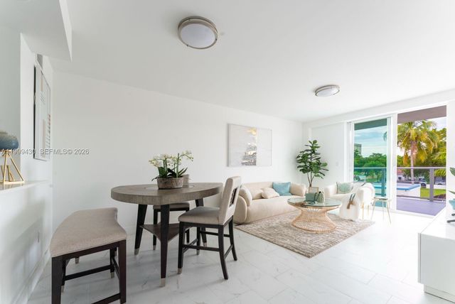 1850 Monroe Street 306, Hollywood, FL 33020