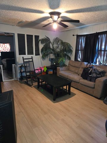 105 Royal Lane, Princeton, TX 75407