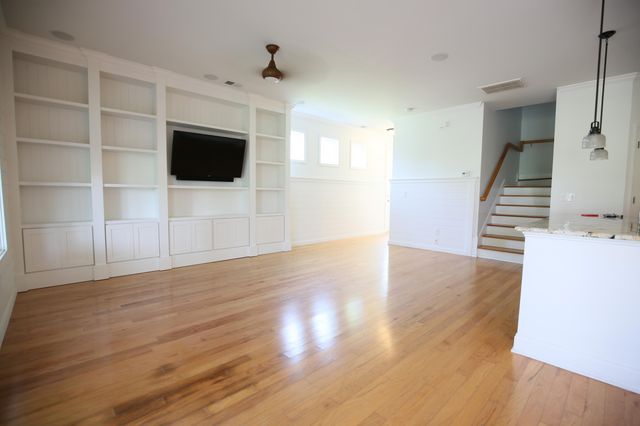 1466 Red Tide Road, Mount Pleasant, SC 29466