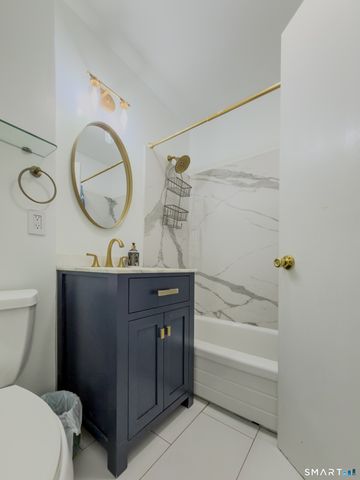 124 Wyndover Lane, Stamford, CT 06902