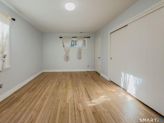 124 Wyndover Lane, Stamford, CT 06902