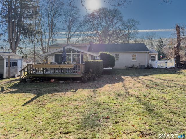 124 Wyndover Lane, Stamford, CT 06902