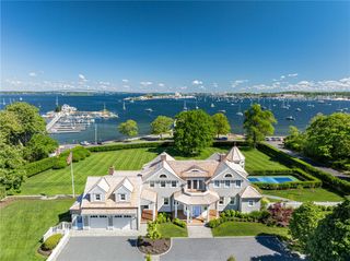 169 Wellington Avenue, Newport, RI 02840