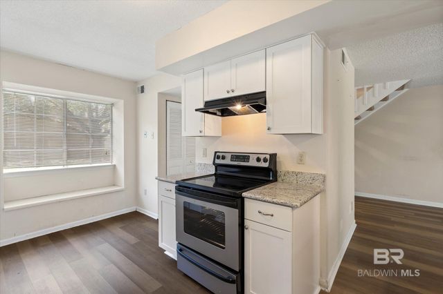 6701 Dickens Ferry Road 18, Mobile, AL 36608