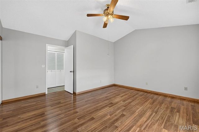 1359 Kyle Drive 14B, St Charles, MO 63304